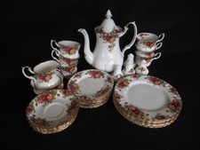 Royal Albert Old Country Roses