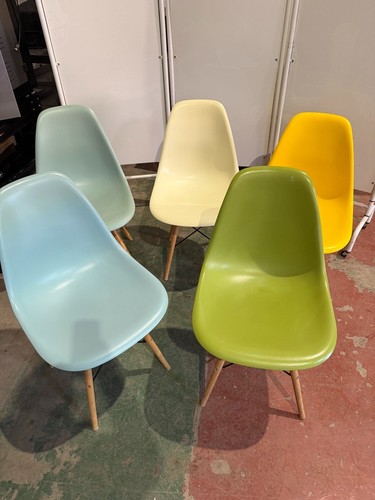 Job lot eames style - 5,