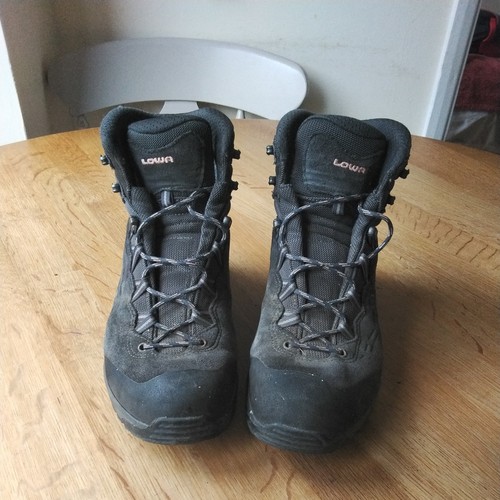 Lowa explorer gtx mid boots - lowa,