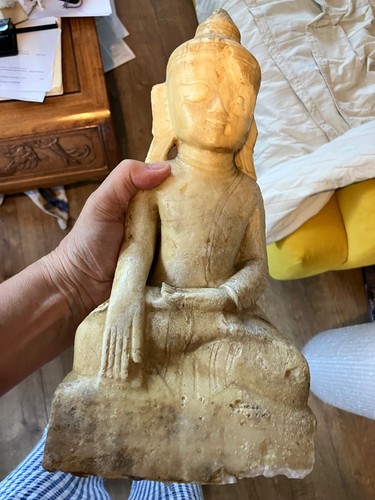 Alabaster burmese buddah with - buddah,