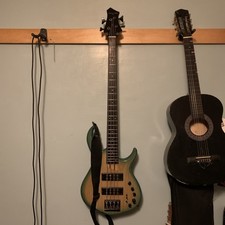 SIRE M5 Marcus Miller 4-string