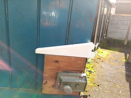 Spur shelving brackets - spur,
