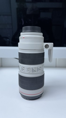 Canon 200mm 8 - f/2.8, is