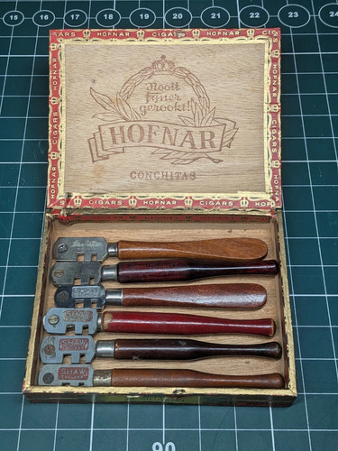 Vintage glass glazier cutter - glass,