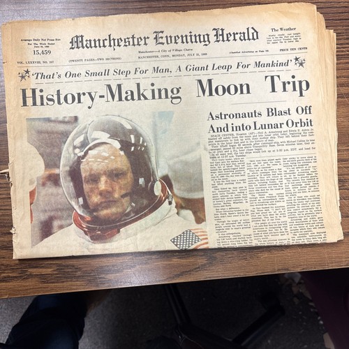 Apollo moon landing neil - apollo,