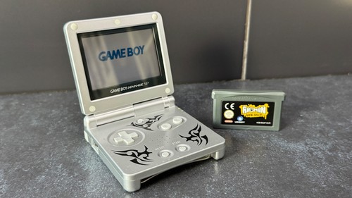 Nintendo game boy - game, advance