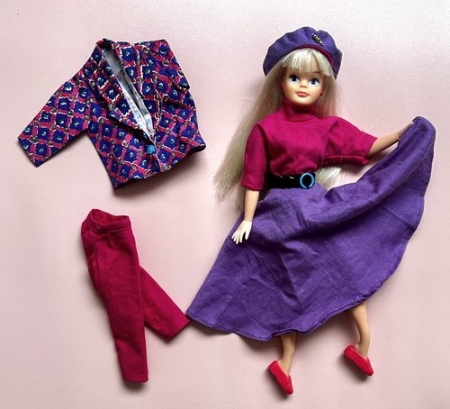 Sindy 1987 vintage - 🩶, 🩶