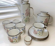 J & G Meakin Lifestyle Wayside