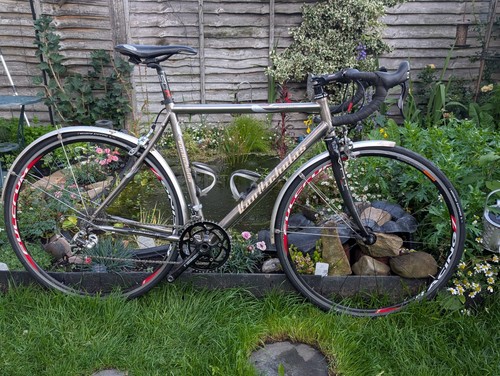 Van nicholas yukon titanium - van,
