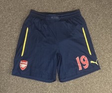 Santi Cazorla Matchworn/Issued Arsenal FC 2014/15 Away Kit Shorts, Medium, VGC