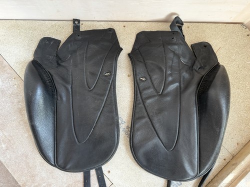 Wow giant dressage saddle - wow,
