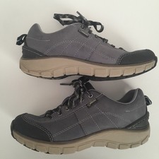 Clarks Women's Grey Outdoor