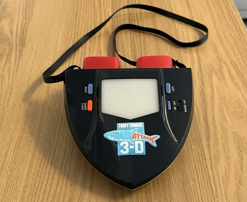 Tomytronic shark attack - tomytronic,