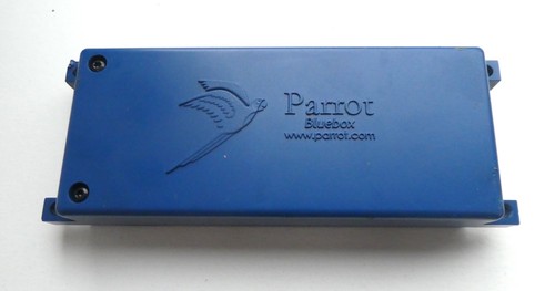 Parrot blue box - box,