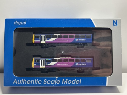 Dapol class 142 pacer dmu - pacer,
