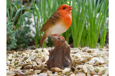 Tweeting Robin Bird Ornament Garden Motion Sensor Resin Battery Operated 16cm