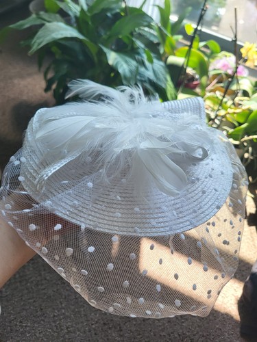 Saucer headband fascinator - ,