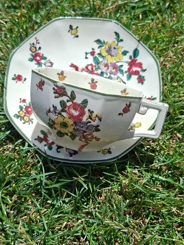 Royal doulton old - royal, leeds