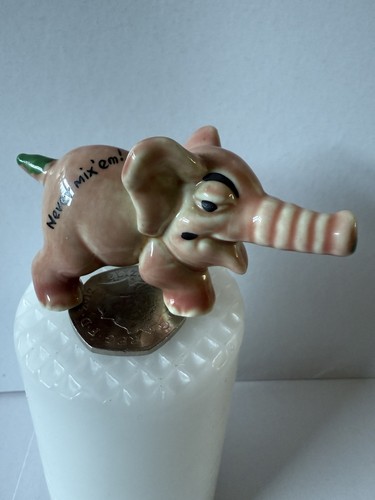 Shamrock pottery irish pink - irish,