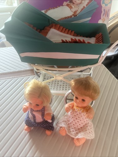 Palitoy carries pram with - carries,