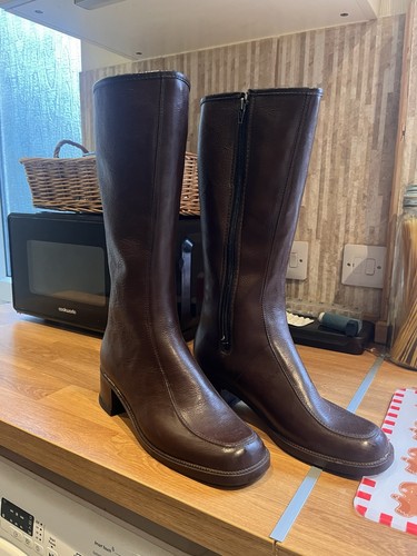 Vintage brown derri boots - brown,