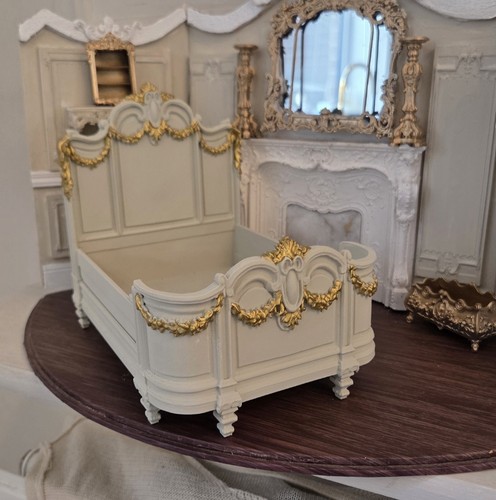 12th scale dollshouse - 12th,