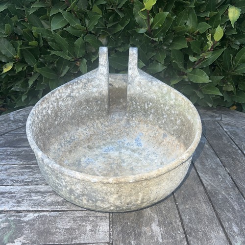 Cast vintage cattle drinker - cast,