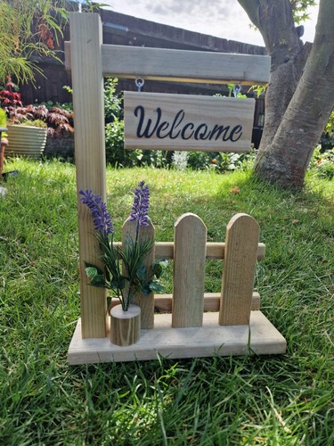 Garden welcome sign - welcome,