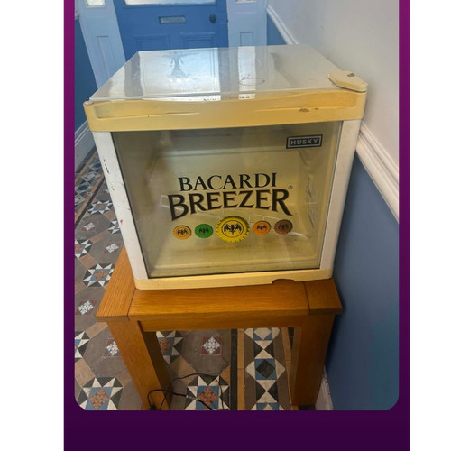 Husky bacardi breezer branded - breezer,