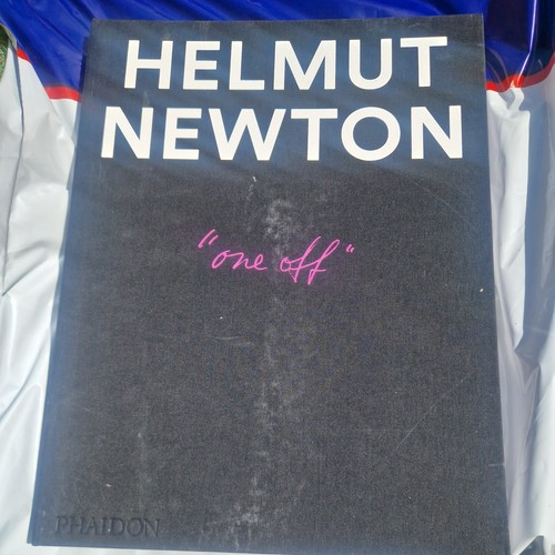 Helmut newton one off - helmut, one-off