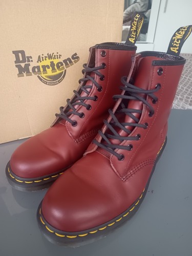 Martens boots size 9 - boots, uk