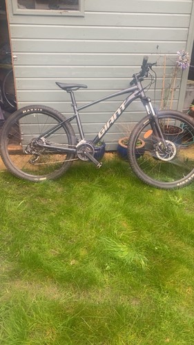 Giant talon mountain bike - ,