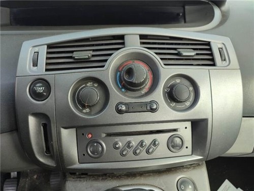 173071 center console renault - center,