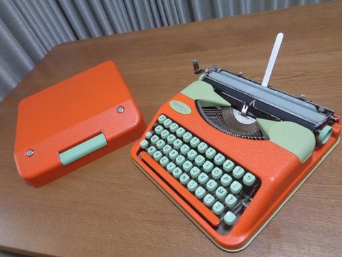 Hermes baby typewriter - baby, azerty