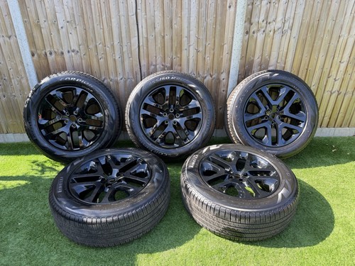 Land rover defender black - 5,