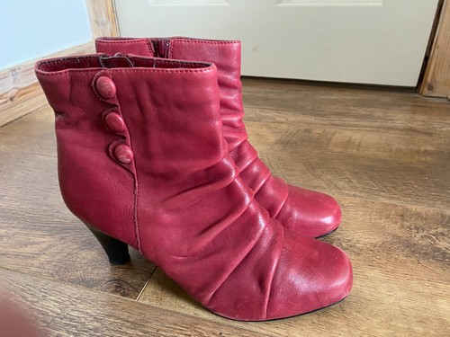 Uk4 lotus women red - lotus, leather