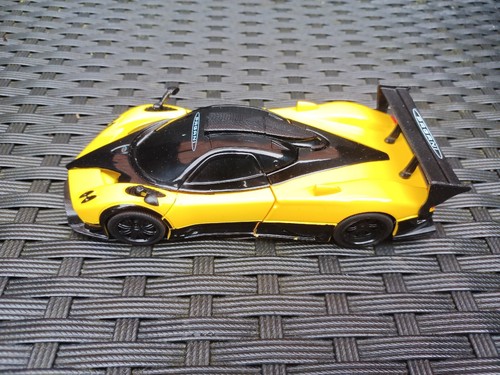 Rastar pagani zonda rs - zonda,