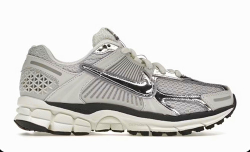 Nike gray silver low top - gray,