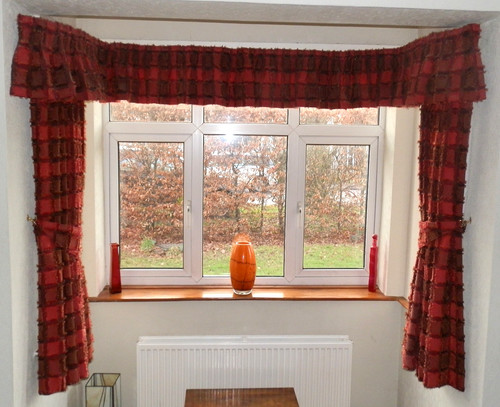 Red brown shabby - &, hand