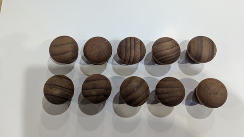 Pine wooden knobs small - pine,