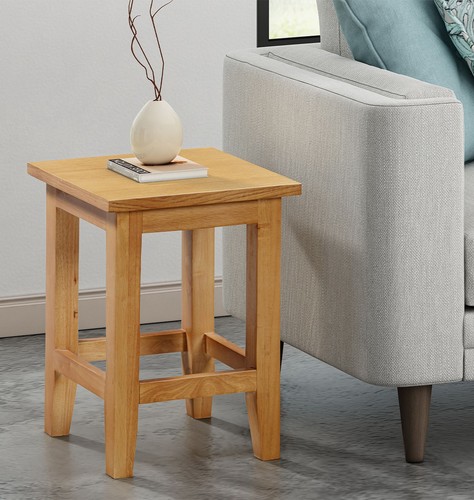 Small side table - table,, oak
