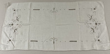 Vtg Table Runner Dresser Scarf Ivory Cutout Embroidered Shabby Cottage Granny