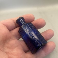 STUNNING TINY COFFIN SHAPED