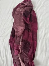 Pre Owned Burberry Silk Scarf