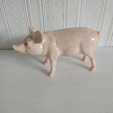 SMALL JOHN BESWICK PIG IN NICE CONDITION PLEASE SEE OUR PHOTOS