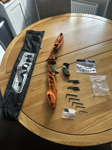 Hoyt epik left handed riser - hoyt,
