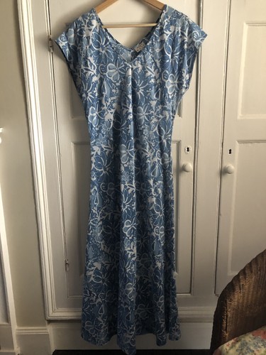 Anokhi for east floral - floral, maxi