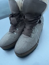 Tamaris Women's Shoes Size 7.5