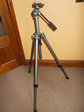 Velbon Delta Telescopic Tripod