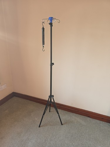 Adjustable infusion stand - adjustable,